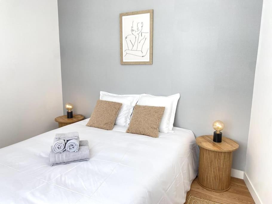 Appartamento Le Dandy-Proche Centre-Neuf Châteauroux Esterno foto